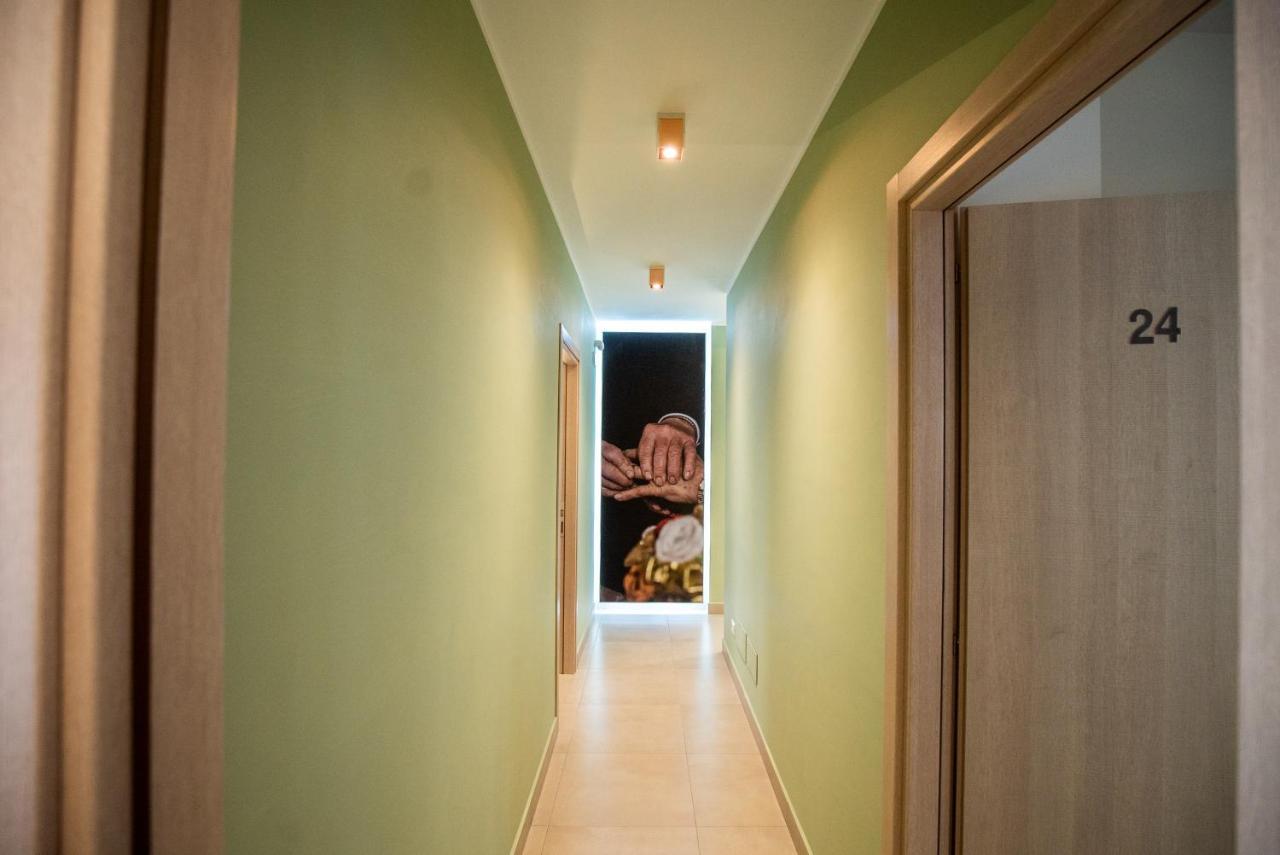 Gu Hotel Tivoli Terme Eksteriør bilde